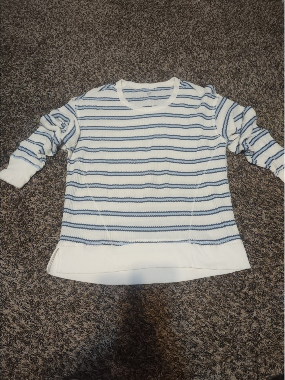 SO Women's Knit Sweater Size Small Blue Multi Stripe Pullover Long Sleeve